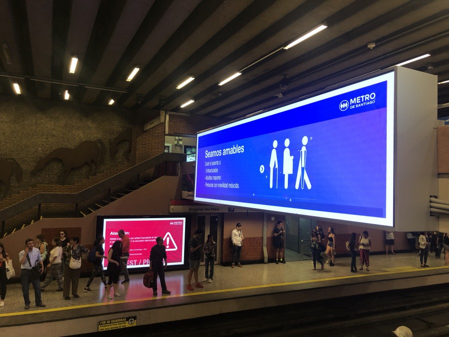 Pantalla Metro 3