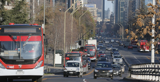 Validaciones en transporte público metropolitano disminuyeron un 12% la semana pasada por efecto del feriado