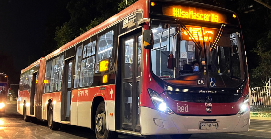 Balance del transporte público durante jornada electoral: aumentaron los pasajeros en metro y trenes, como también los flujos vehiculares en las grandes ciudades