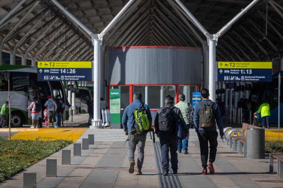 Nuevo terminal de buses en Aeropuerto Internacional AMB